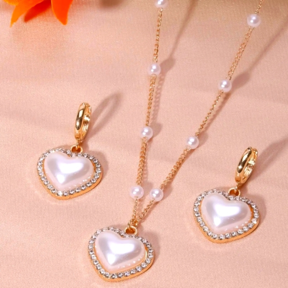 GOLD OVER STERLING WHITE PEARL HEART EARRING NECKLACE SET